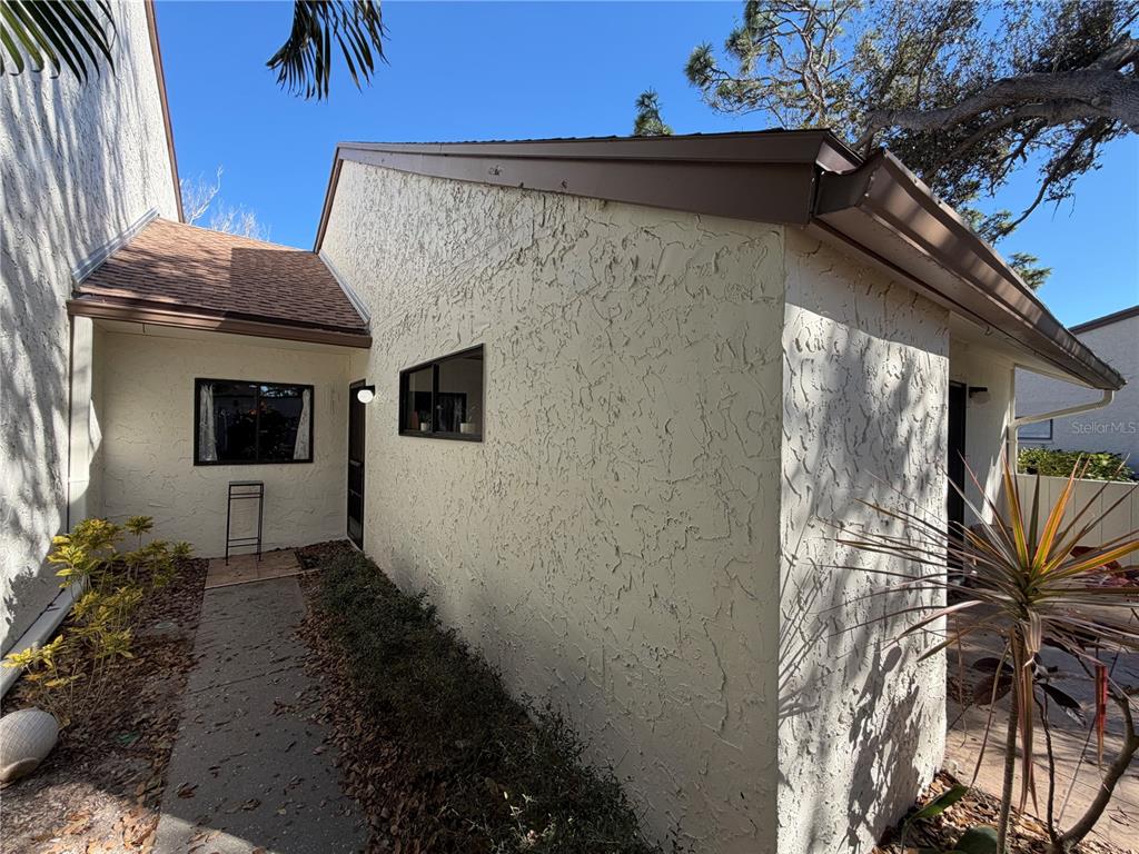 654 BIRD BAY DRIVE E UNIT 72