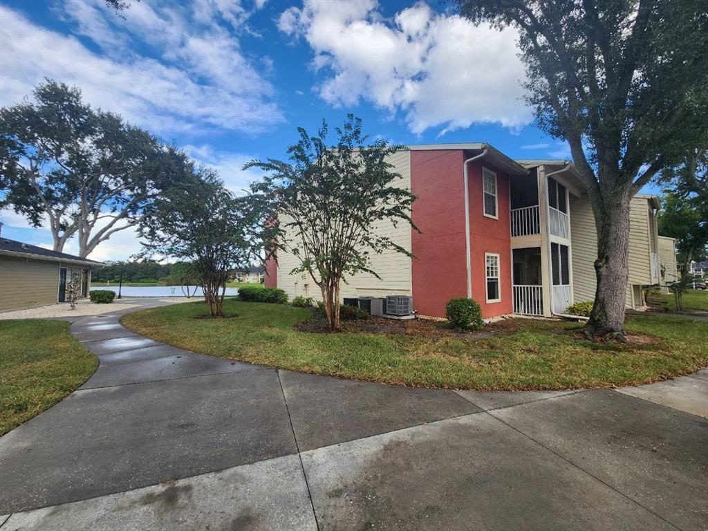 214 LAKE PARSONS GREEN UNIT 101