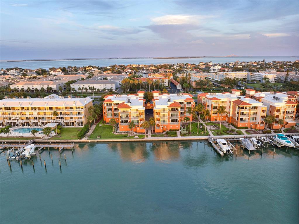 610 PINELLAS BAYWAY S UNIT 5202
