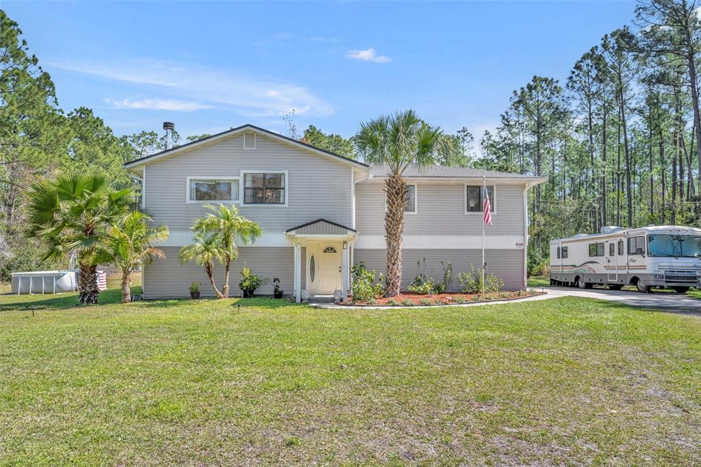1605 GUAVA LANE