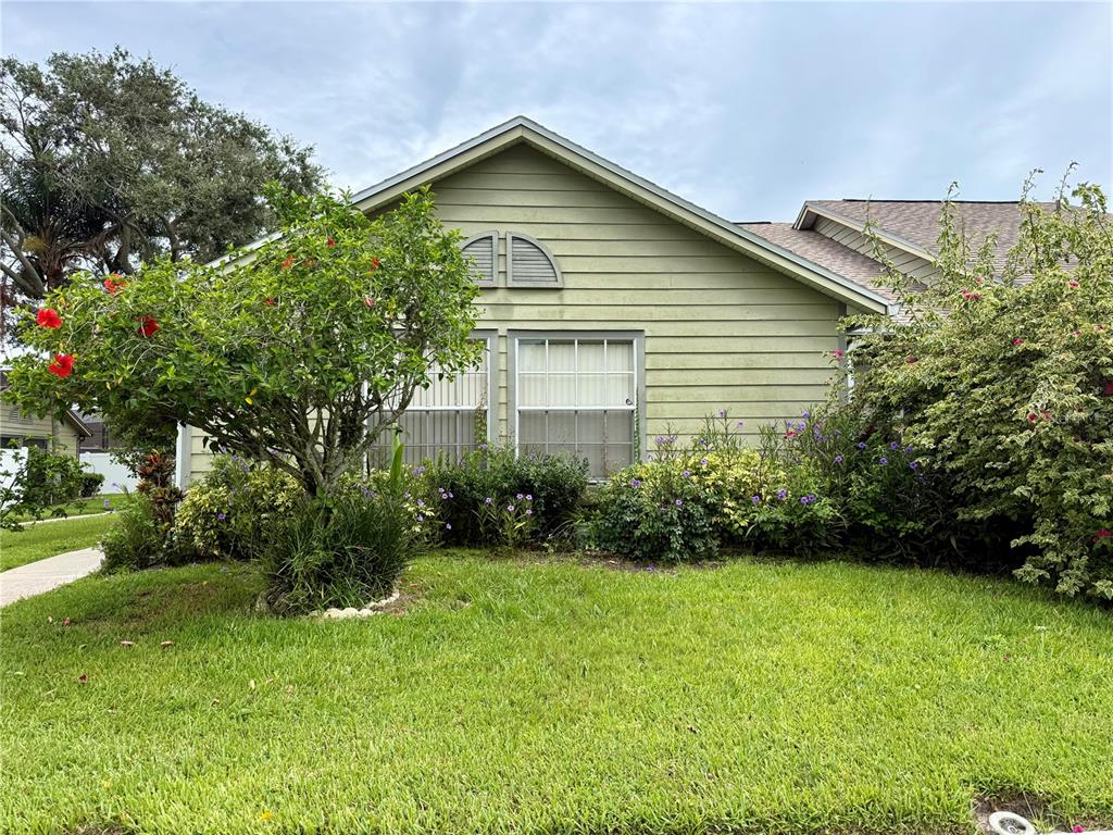2366 BENTLEY DRIVE