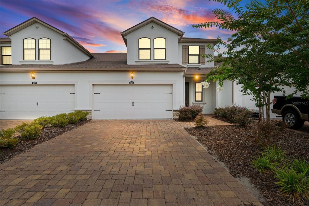5248 BLOSSOM COVE
