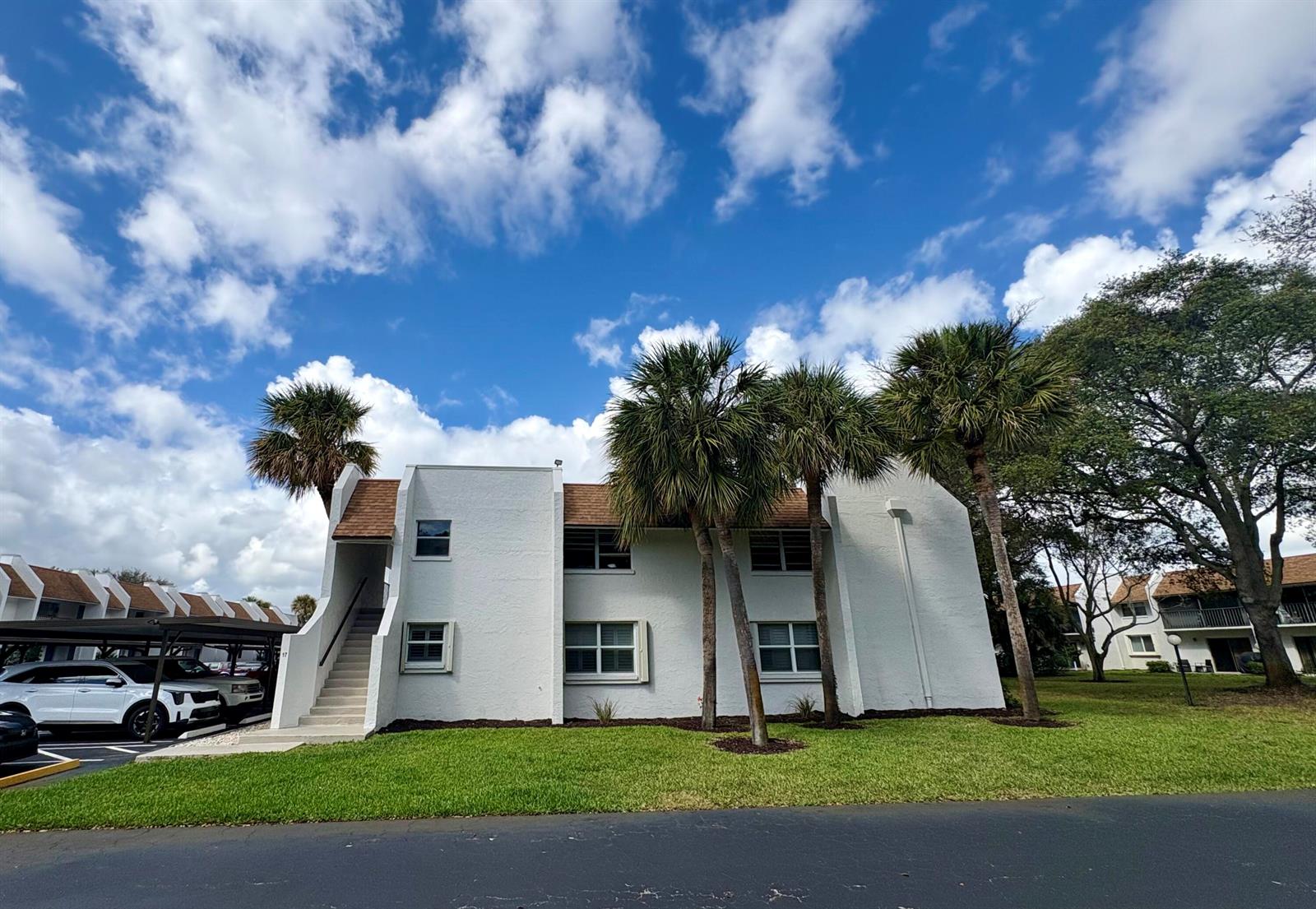 2915 SW 22nd Avenue # 201, Delray Beach FL 33445