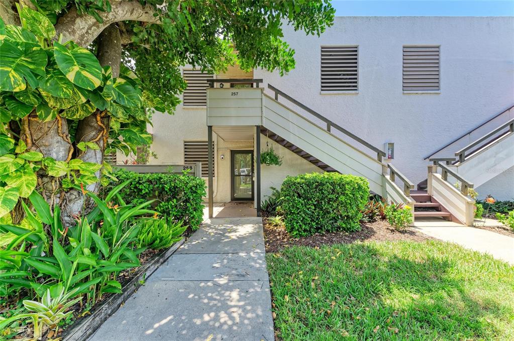 258 SHERWOOD DRIVE UNIT 258