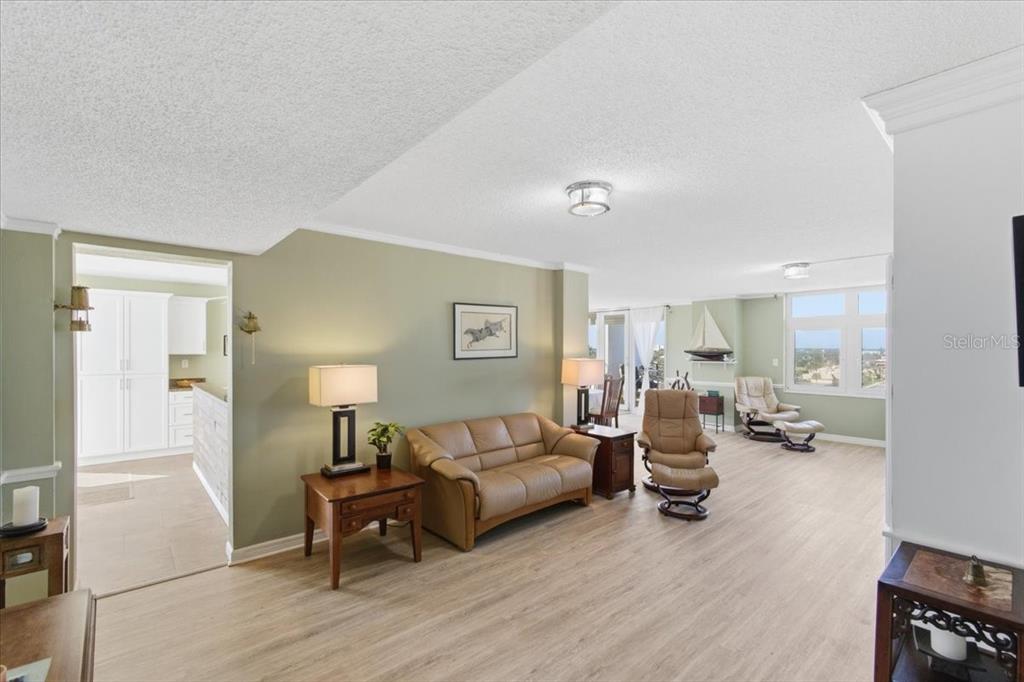 395 S ATLANTIC AVENUE UNIT 501, ORMOND BEACH, FL — photo 5 of 25