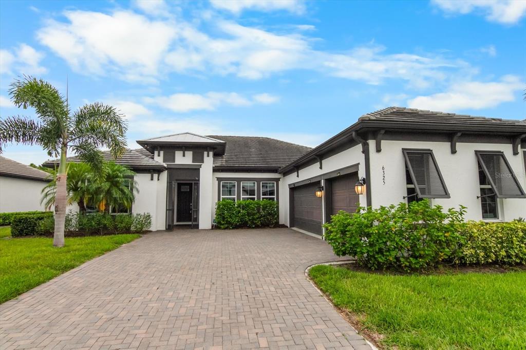 6325 RIVO LAKES BOULEVARD