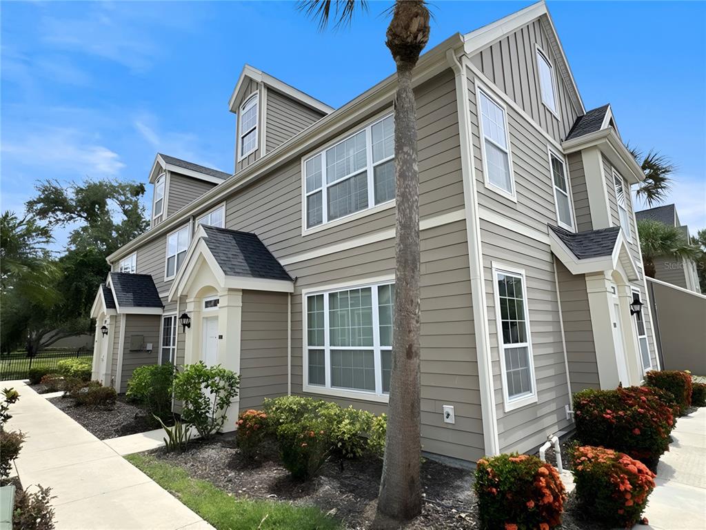 5531 ROSEHILL ROAD UNIT 201