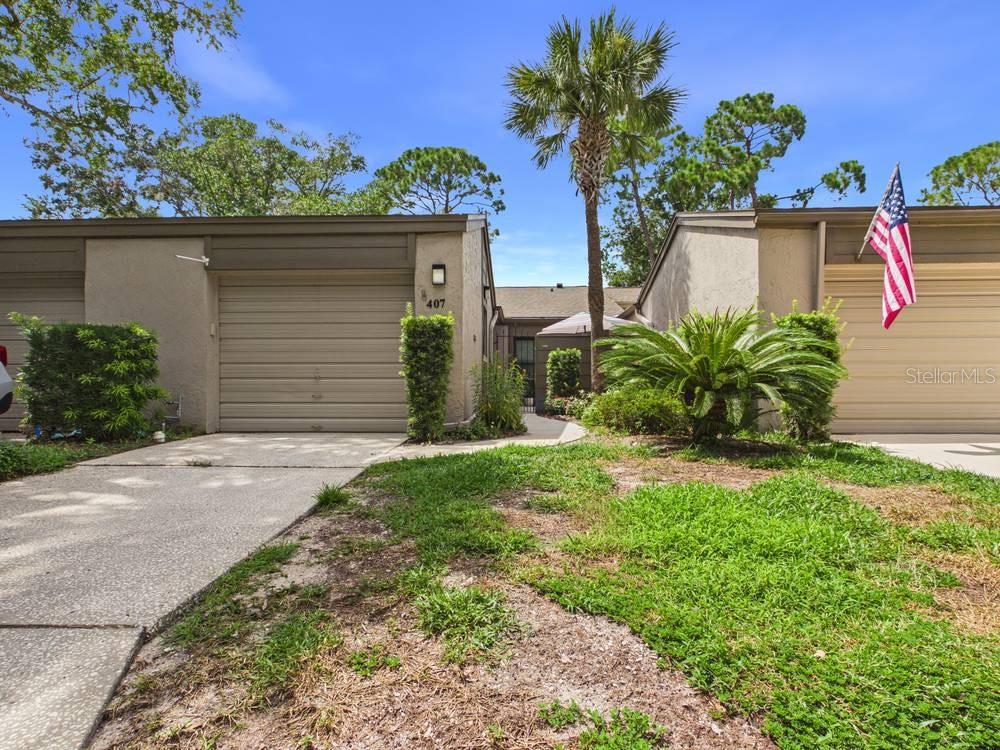 407 MEADOWOOD BOULEVARD