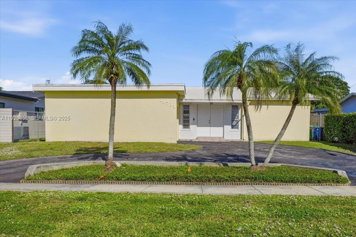 11711 NW 29th St, Sunrise FL 33323