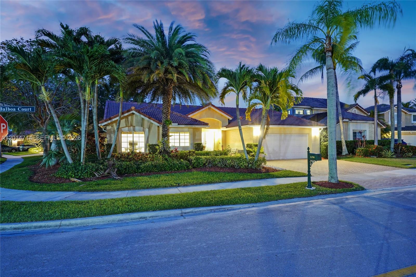 1190 Balboa Ct, Weston FL 33326