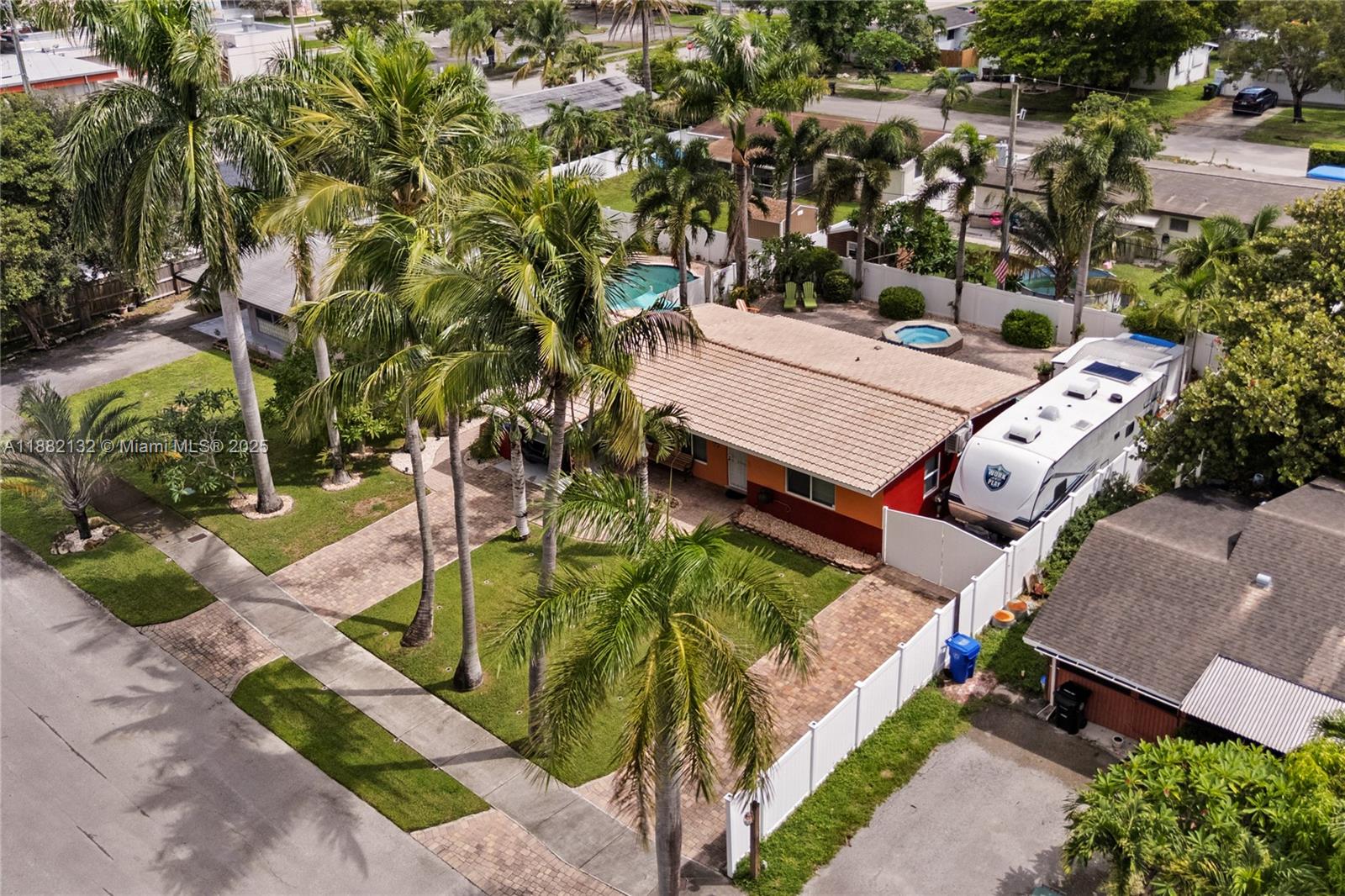 2248 SW 34th Way, Fort Lauderdale FL 33312