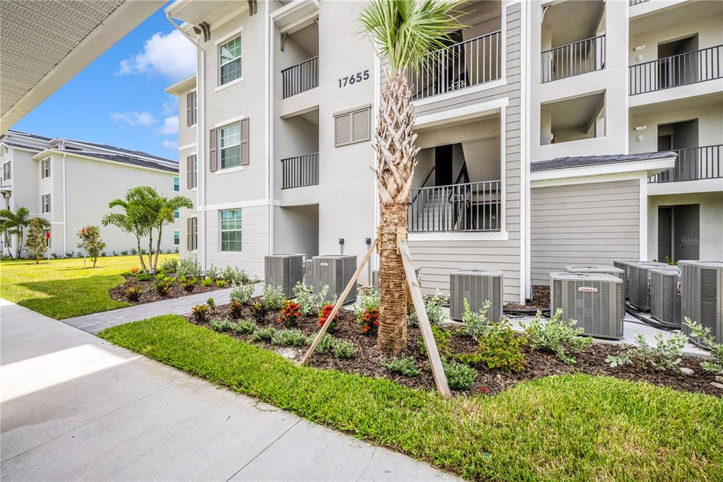 17655 OPAL SAND DRIVE UNIT 208, VENICE, FL — photo 2 of 30