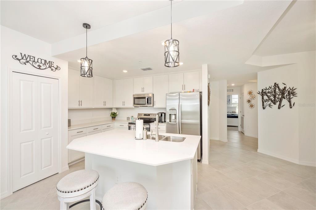 17655 OPAL SAND DRIVE UNIT 208, VENICE, FL — photo 4 of 30