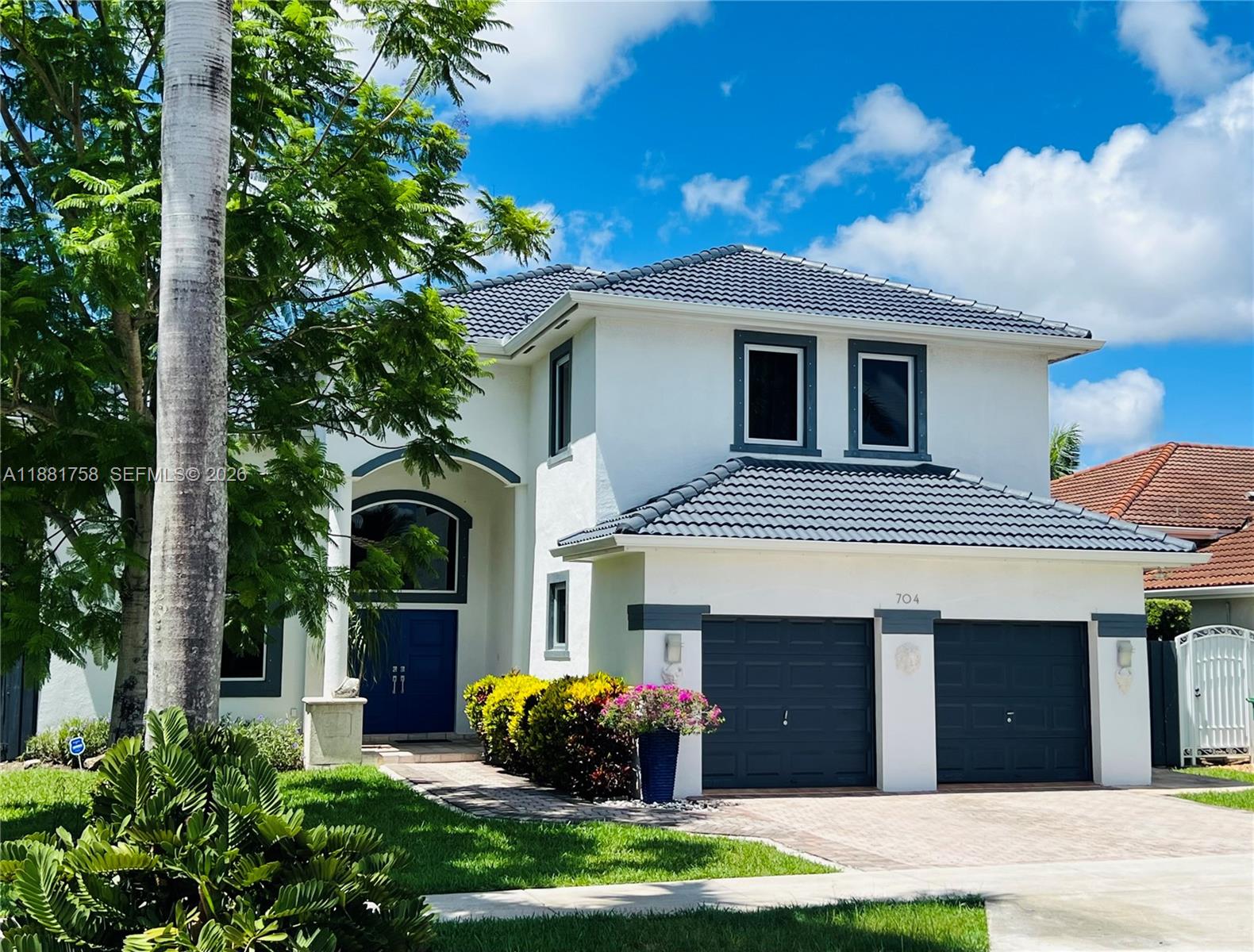 704 NW 129th Ct, Miami FL 33182