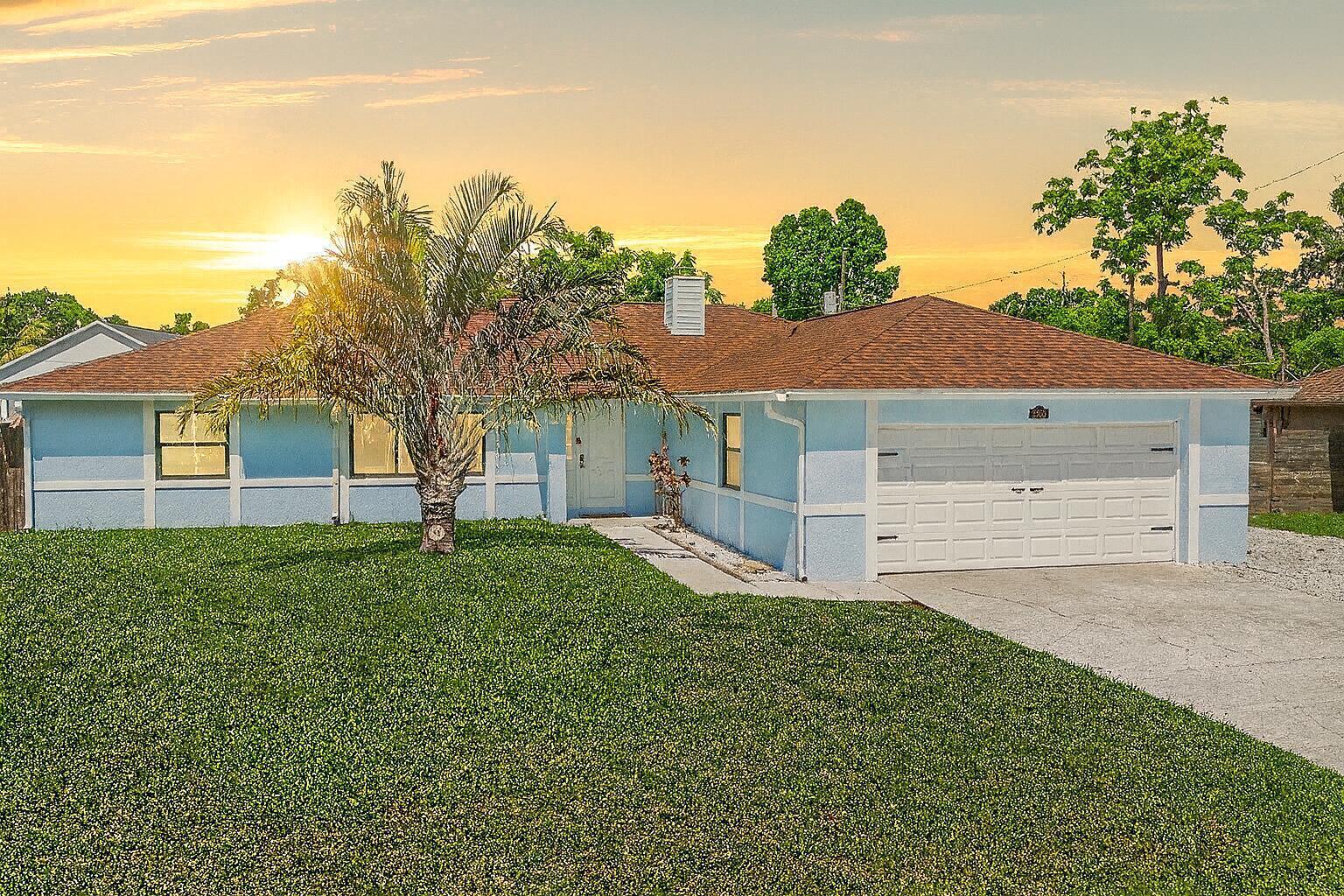 2350 Fallon Boulevard NE, Palm Bay FL 32907