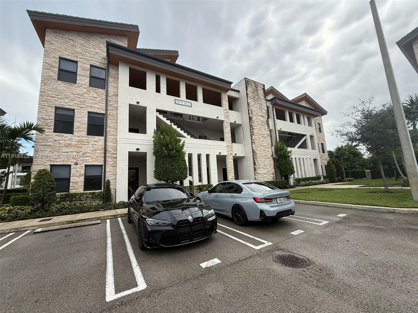 7905 NW 104th Ave # 24, Doral FL 33178