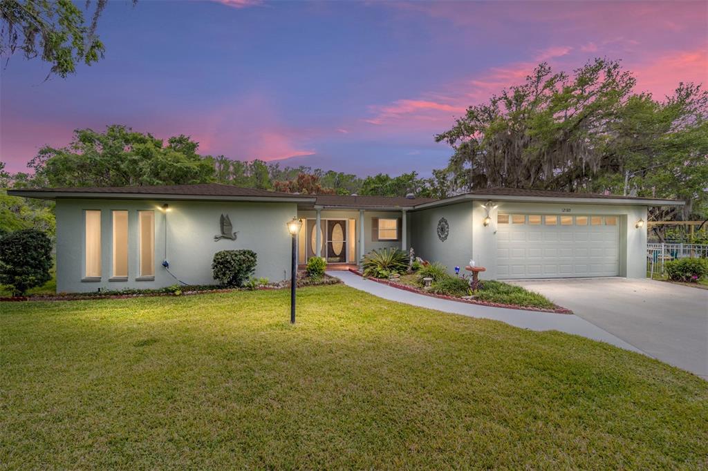 12180 MAPLE STREET, DUNNELLON, FL — photo 2 of 30