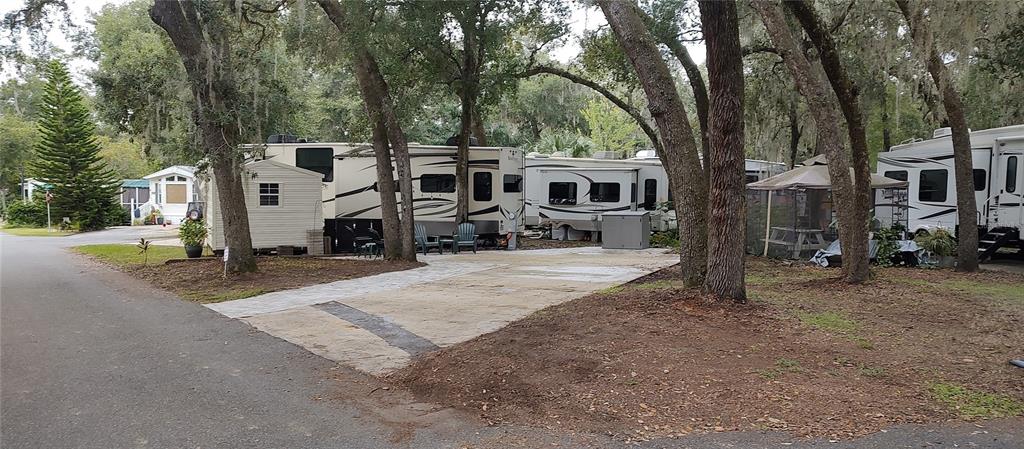 25160 140TH LOOP NE, SALT SPRINGS, FL — photo 4 of 12