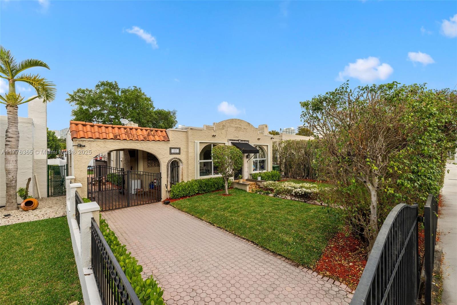 411 SW 22nd Rd, Miami FL 33129