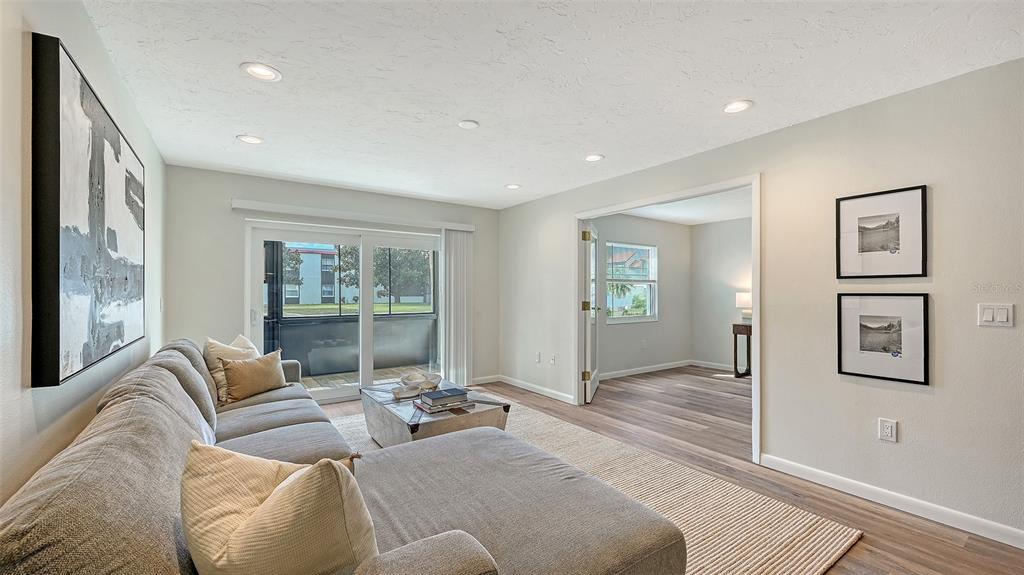 3229 BENEVA ROAD UNIT 101, SARASOTA, FL — photo 4 of 30