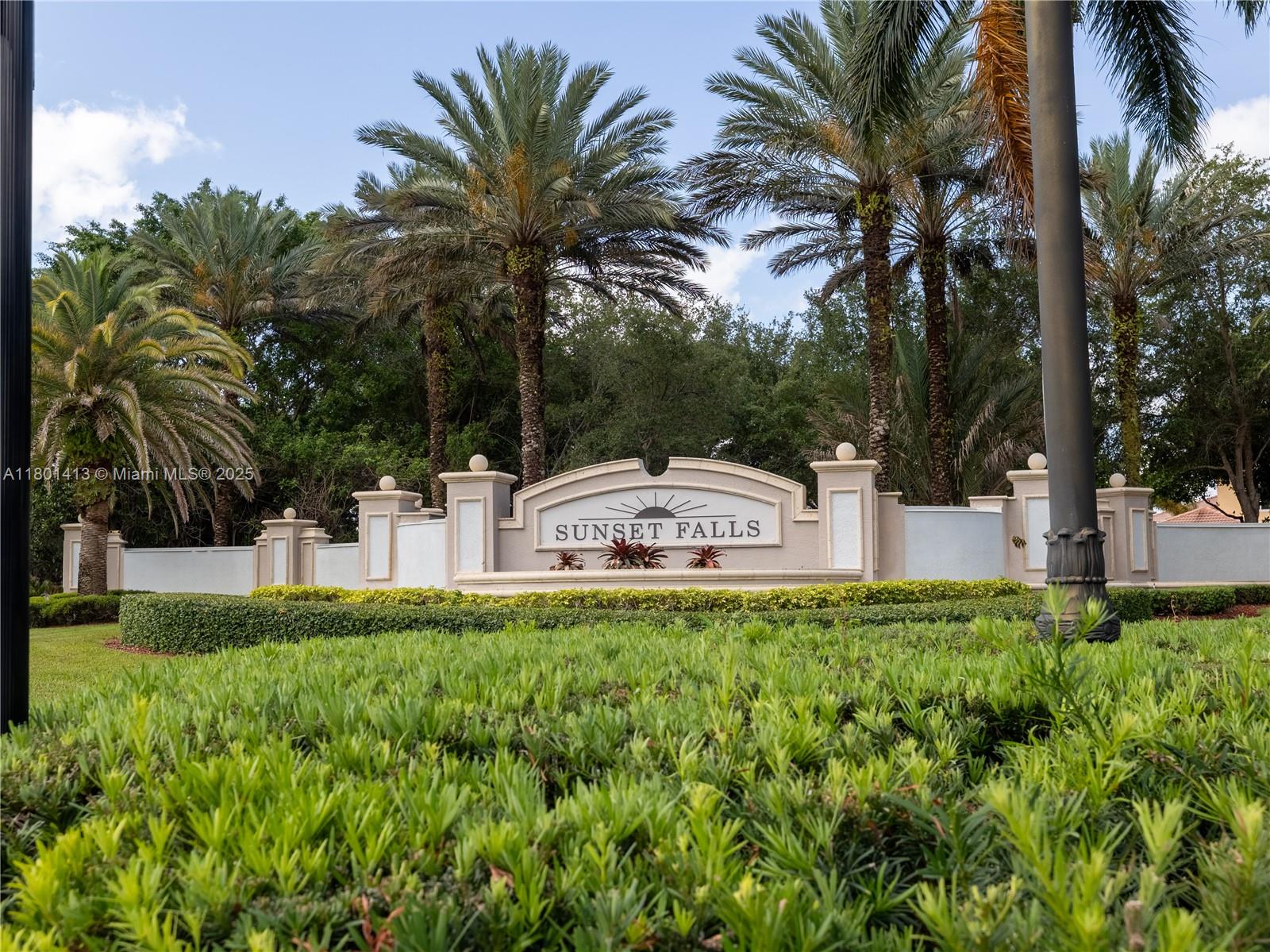 5087 SW 183rd Ave, Miramar FL 33029