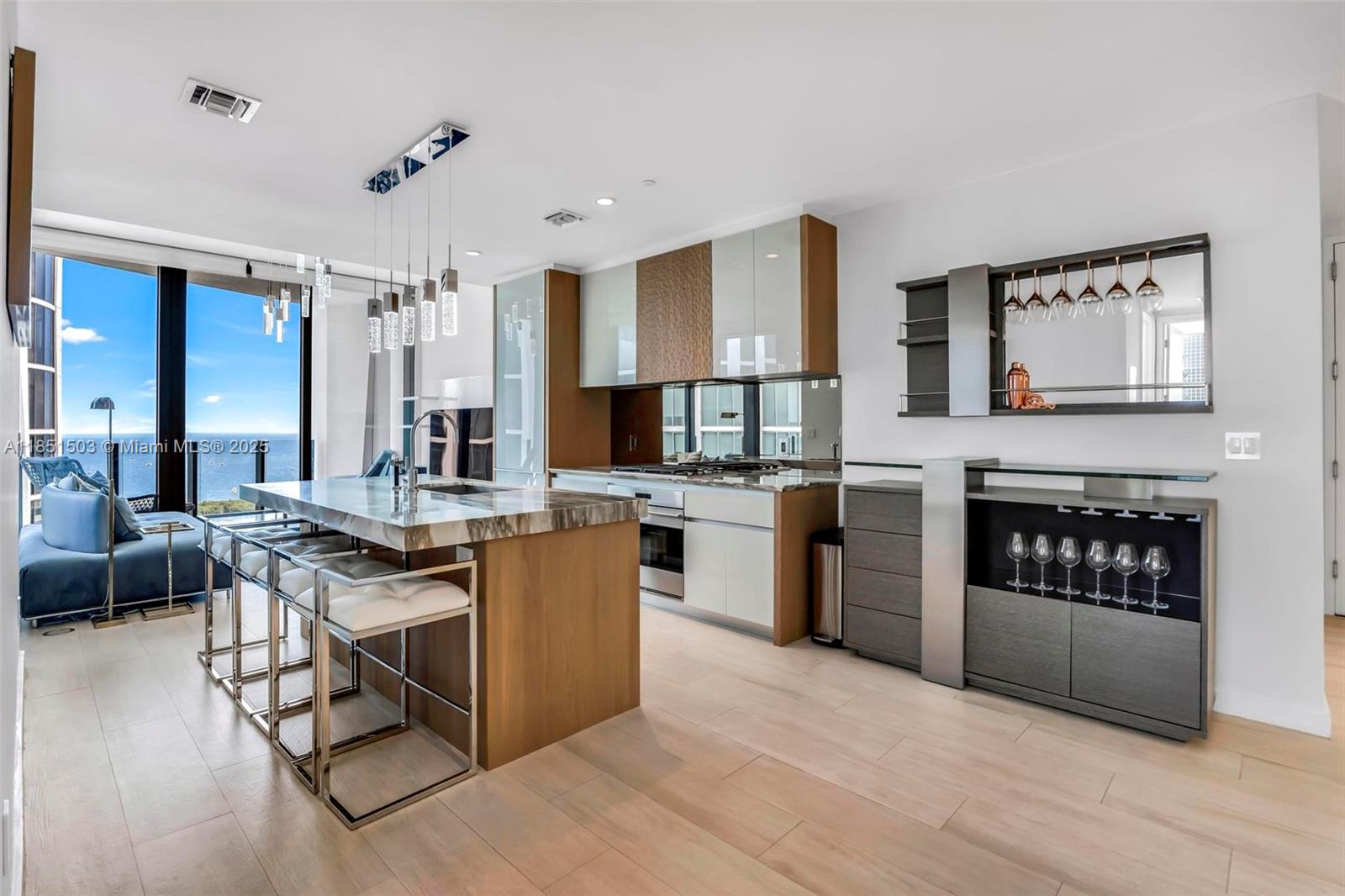 2831 S Bayshore Dr # 2204, Miami FL 33133