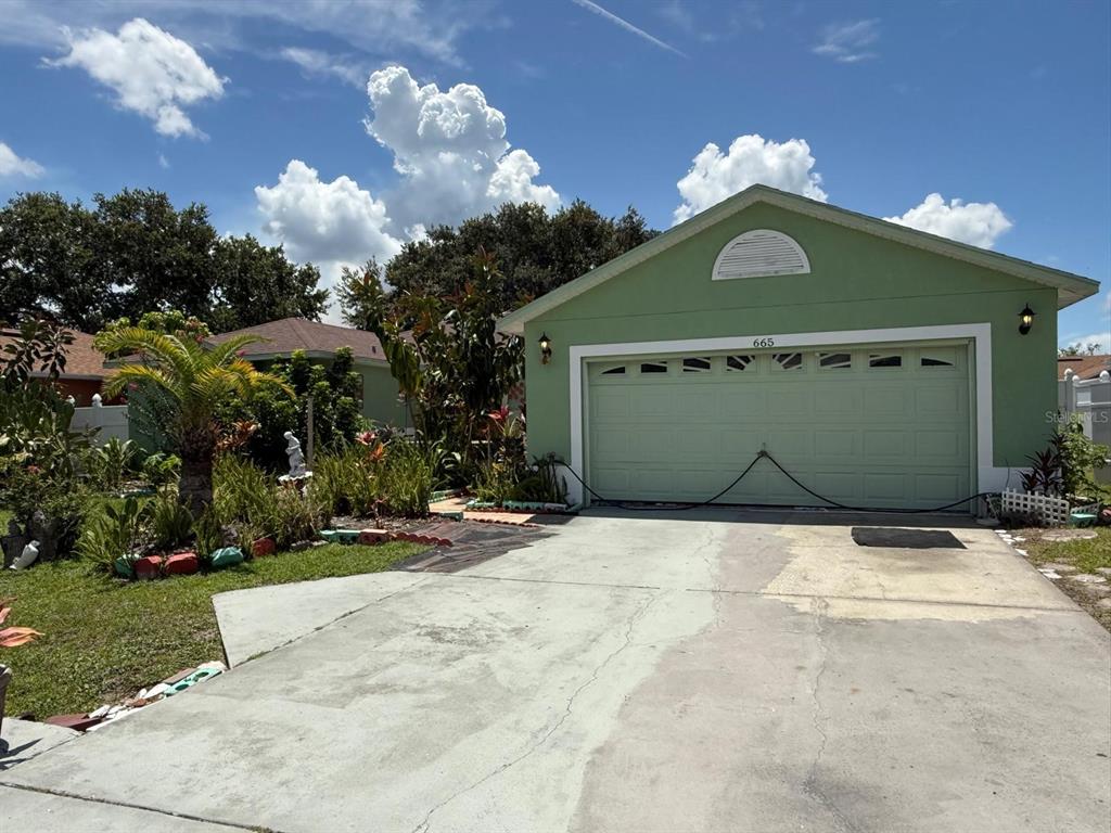 665 REGENCY WAY