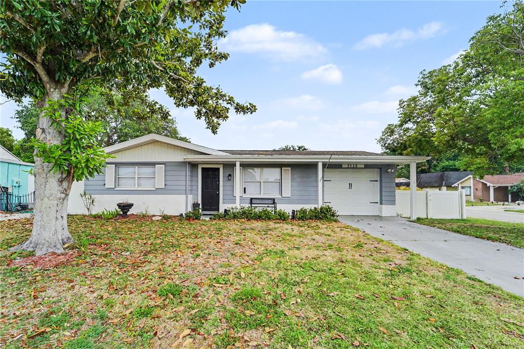 3528 ROCK ROYAL DRIVE