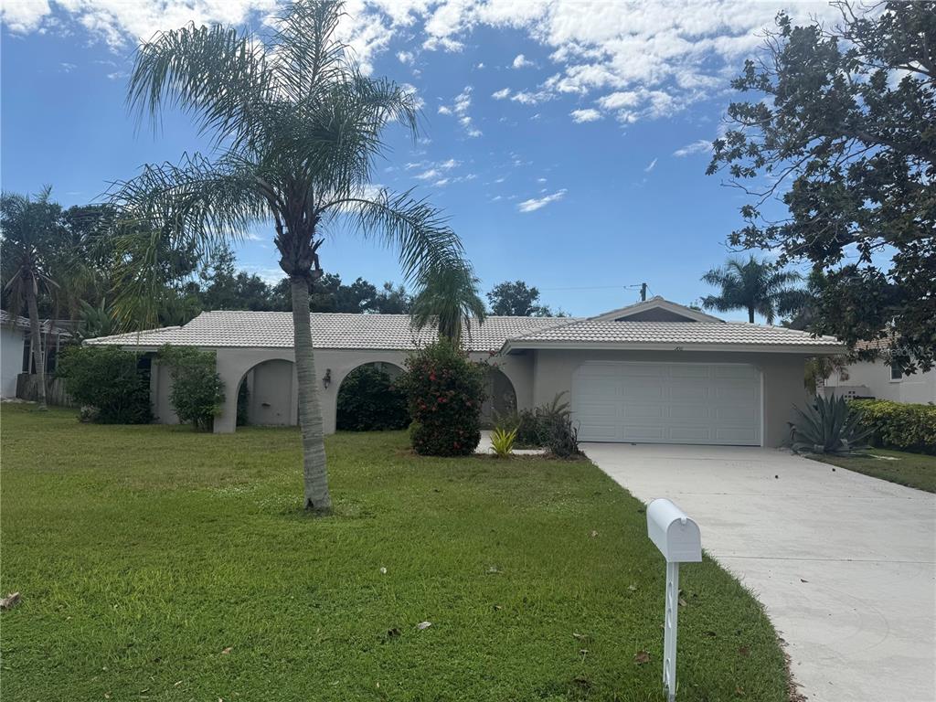 106 RAPHAEL PLACE