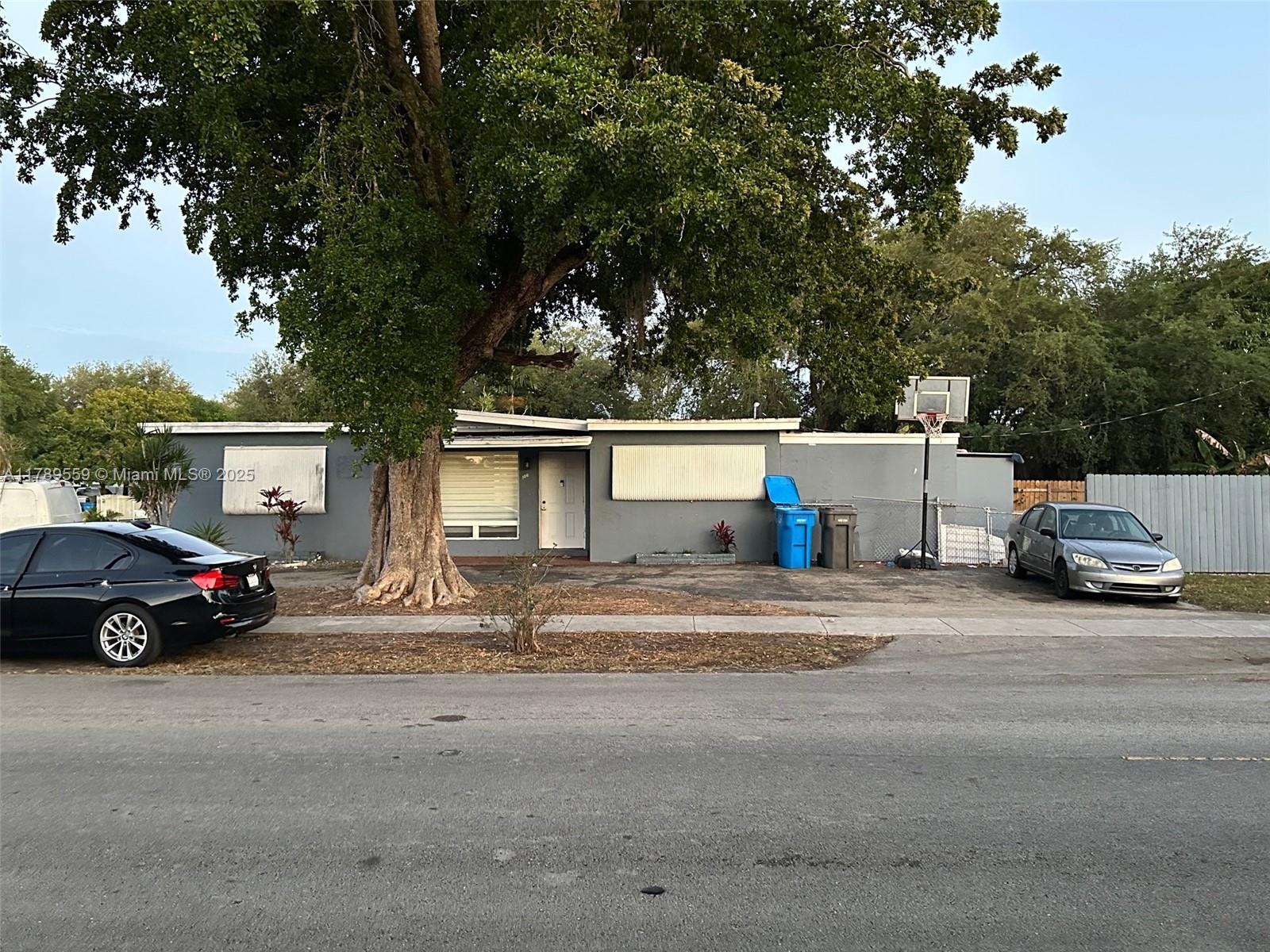 100 Virginia Rd, West Park FL 33023