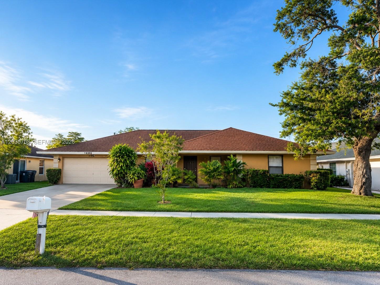 1800 Wisteria St, Wellington FL 33414
