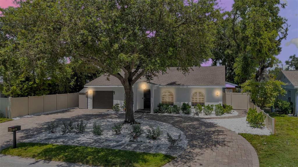 3819 W SAN MIGUEL STREET