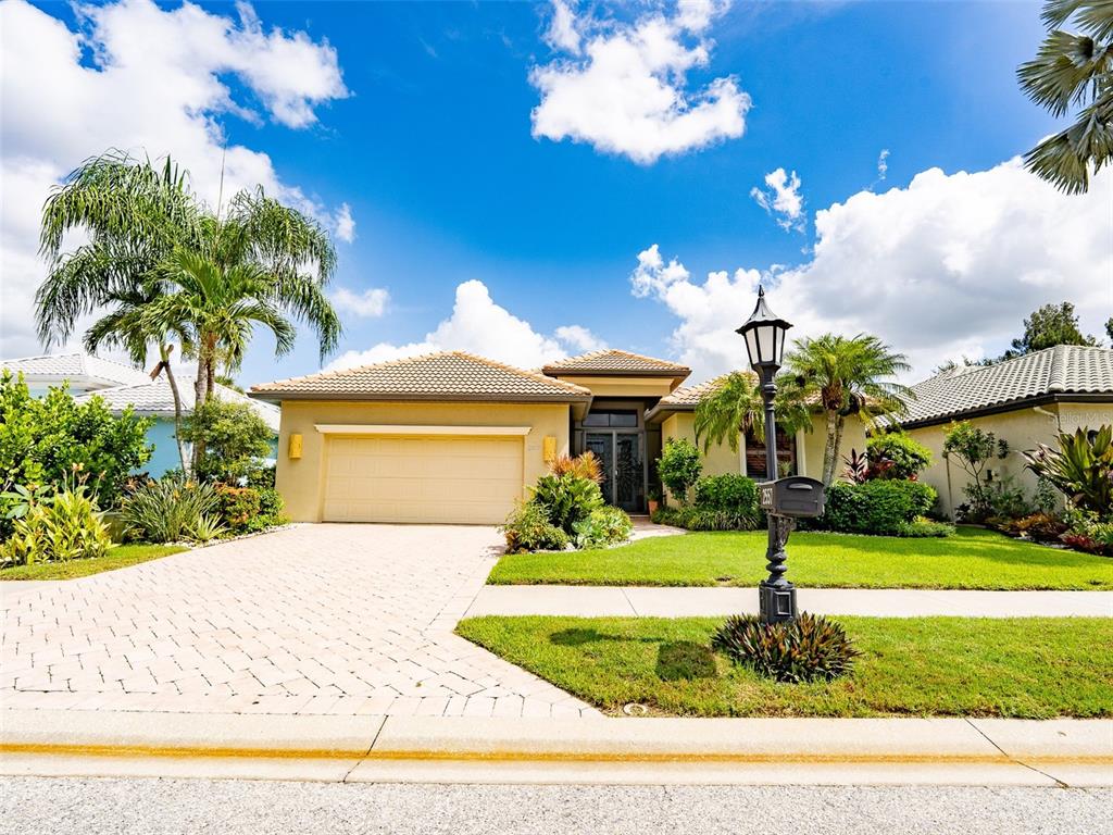 2557 MARBLEHEAD DRIVE, SARASOTA, FL — photo 2 of 30