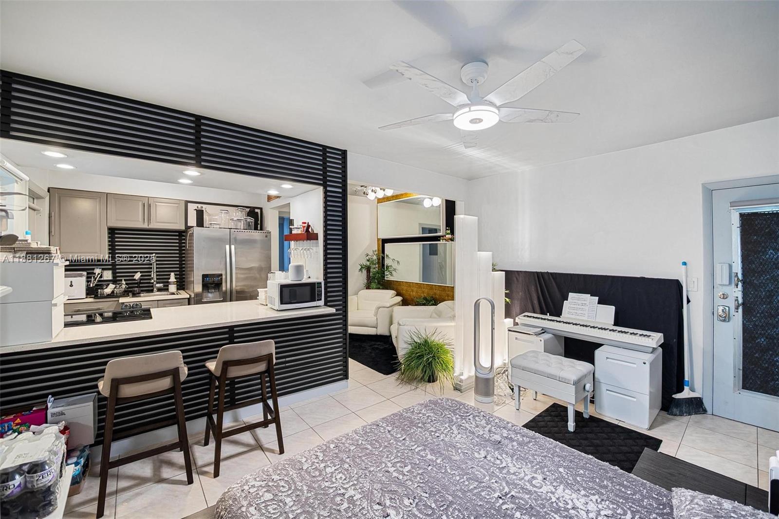 1060 Pennsylvania Ave # 7, Miami Beach FL 33139