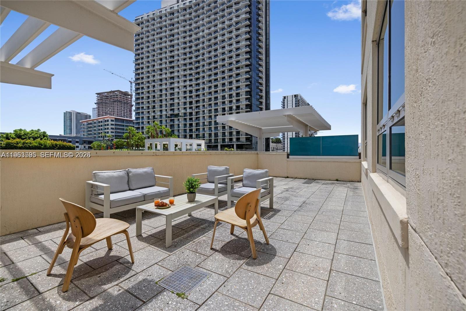 3250 NE 1st Ave # 516, Miami FL 33137