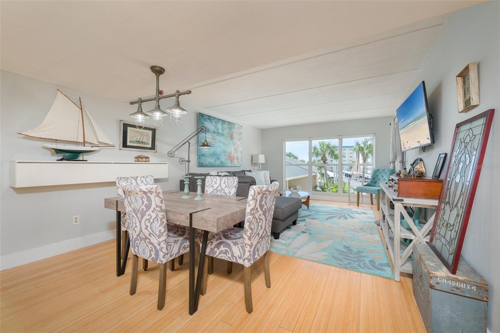 845 BENJAMIN FRANKLIN DRIVE UNIT 302, SARASOTA, FL — photo 4 of 30