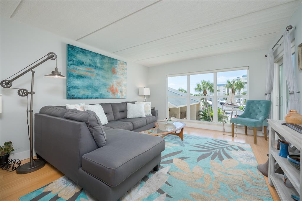 845 BENJAMIN FRANKLIN DRIVE UNIT 302, SARASOTA, FL — photo 5 of 30