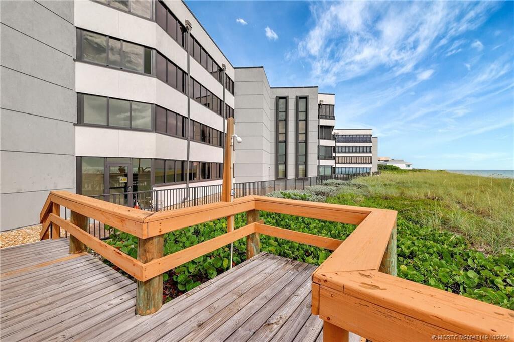 1357 NE Ocean Boulevard # 215, Stuart FL 34996