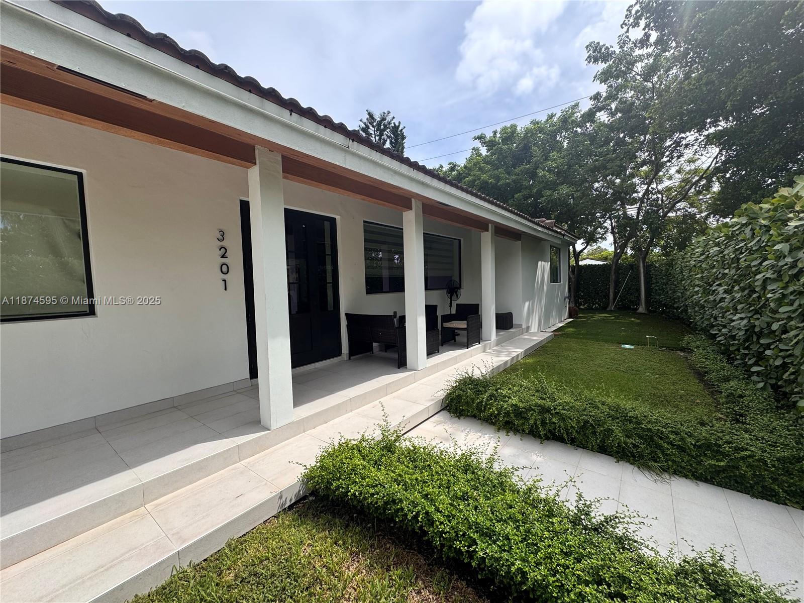 3201 SW 19th Ter, Miami FL 33145