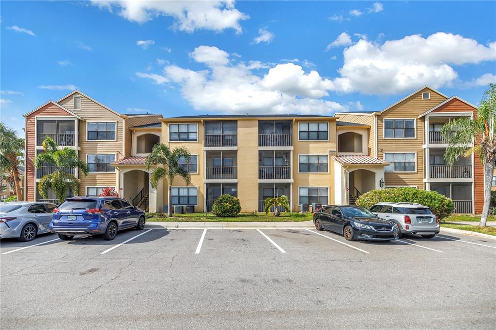 11901 4TH STREET N UNIT 9307