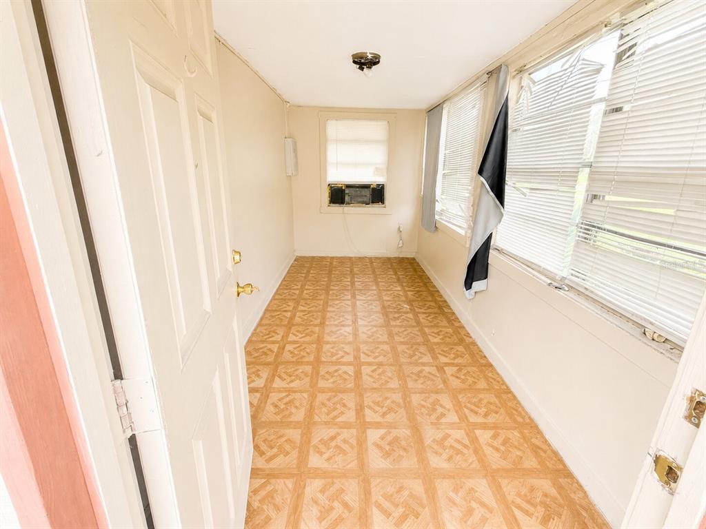 207 S LEE AVENUE, ARCADIA, FL — photo 5 of 14