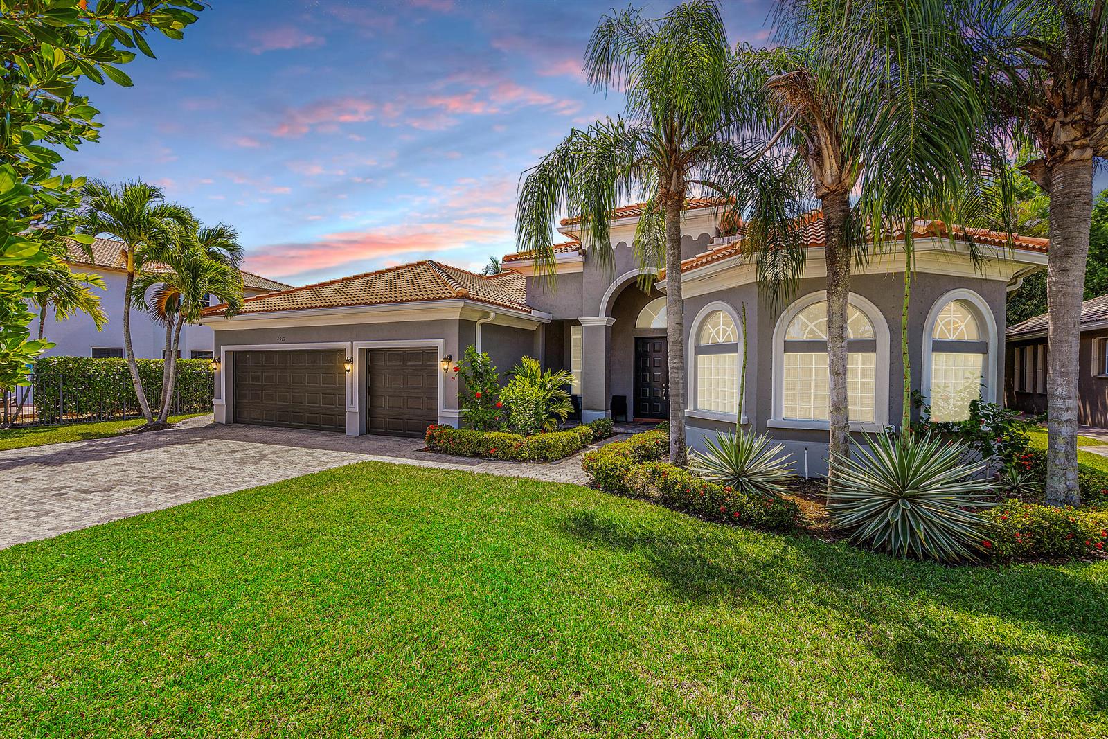 4972 Forest Dale Drive, Lake Worth FL 33449