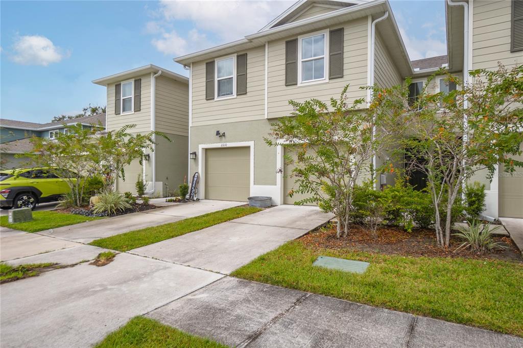 2208 LACEFLOWER DRIVE, BRANDON, FL — photo 4 of 29