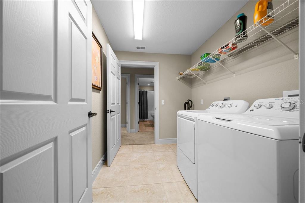 171 OAK CIRCLE, OCALA, FL — photo 4 of 30