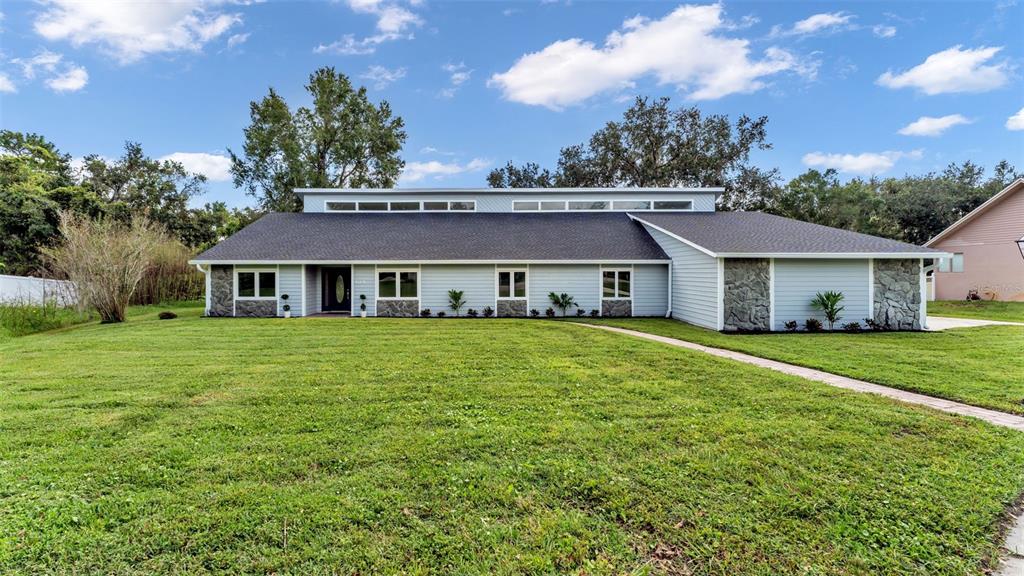 404 TOMAHAWK TRAIL