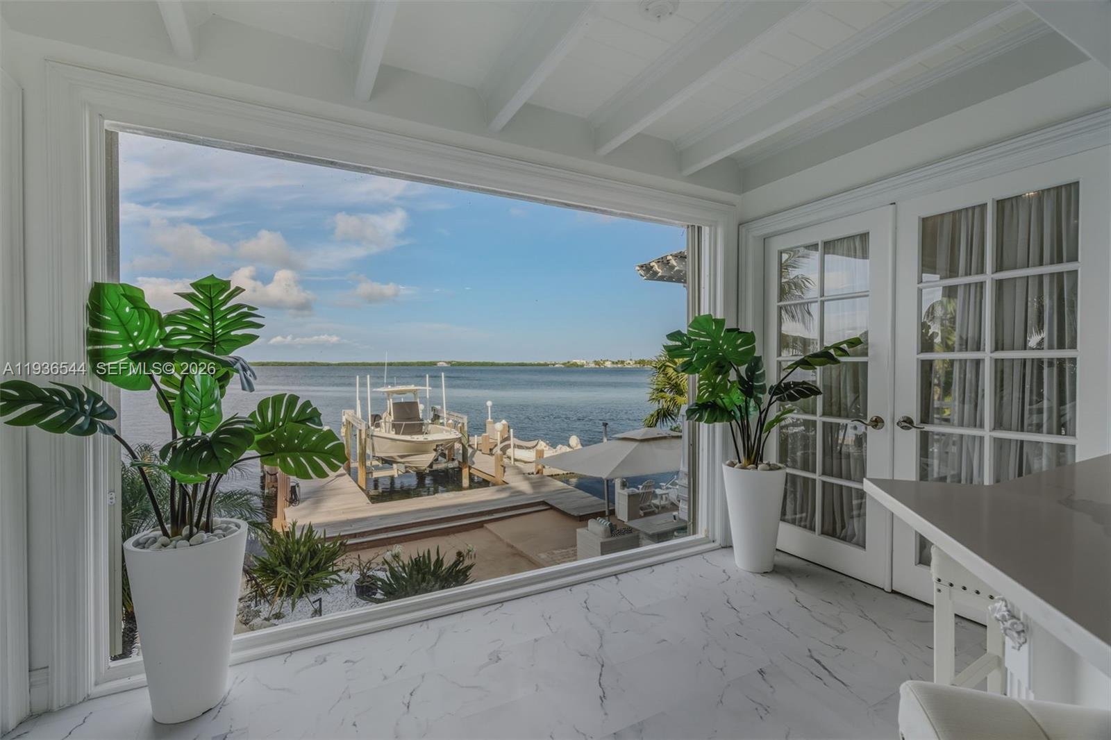 16 North Dr, Key Largo FL 33037