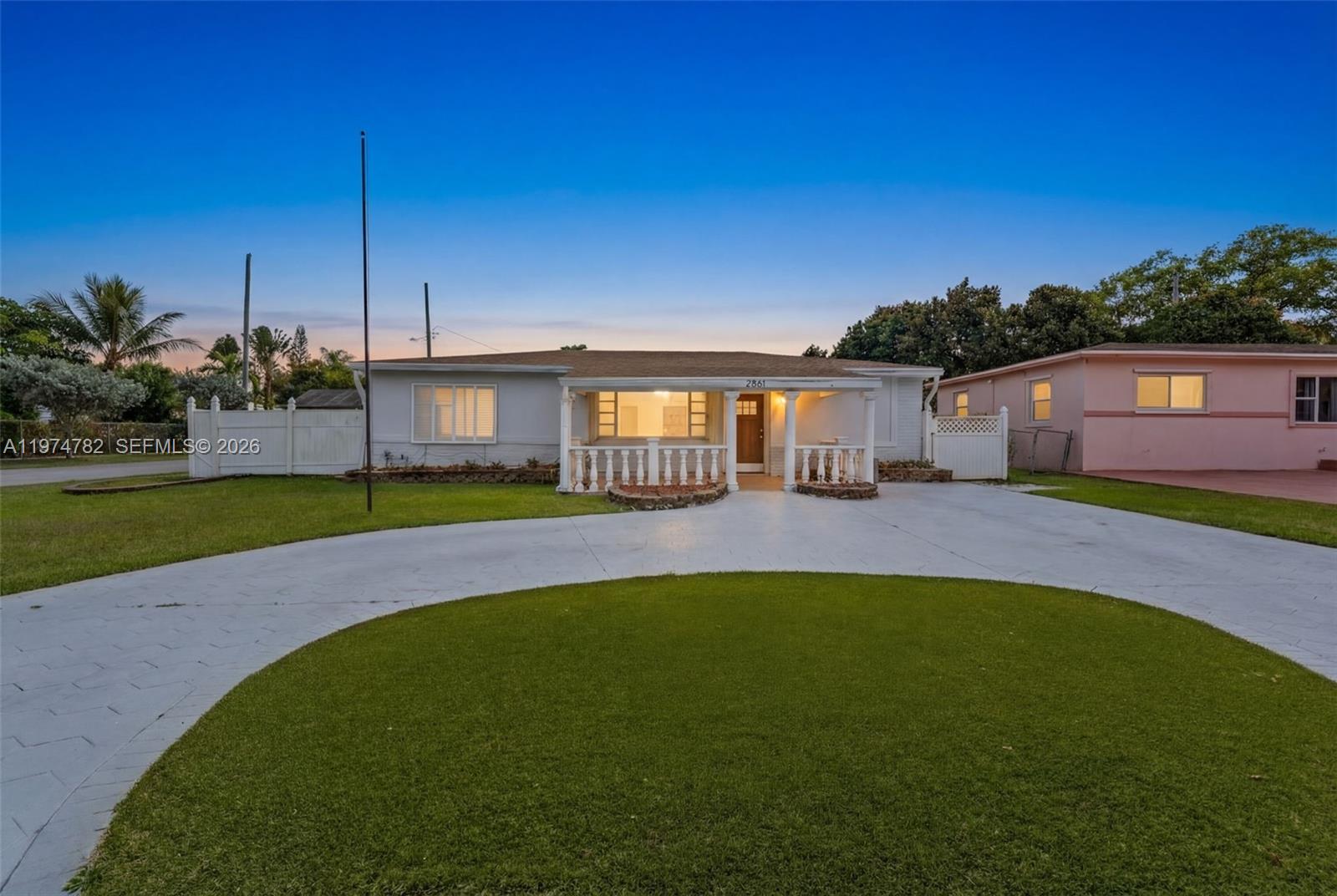 480 NE 109th St, Miami FL 33161