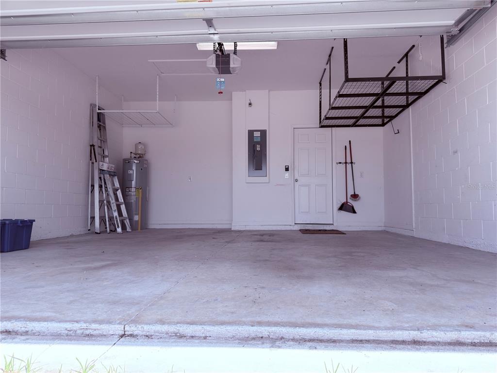 253 LUXMORE ROAD, GROVELAND, FL — photo 4 of 30