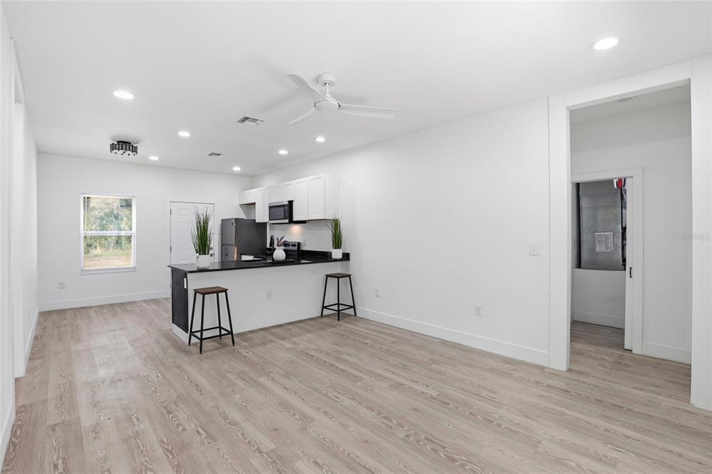 103 LONG ROAD, INTERLACHEN, FL — photo 4 of 25