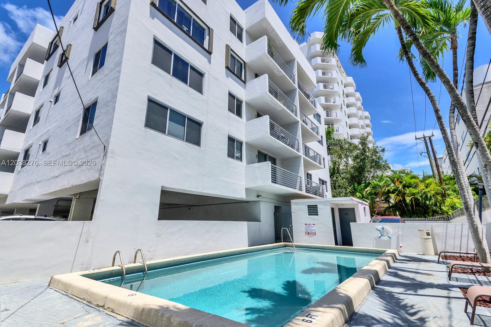 1605 Bay Rd # 308, Miami Beach FL 33139